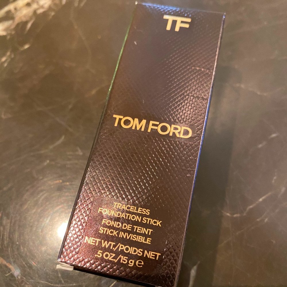 Tom Ford Traceless Foundation Stick - 5.5 Bisque